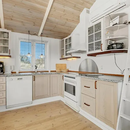 Atmosphere On Harritsvej Feriehus *