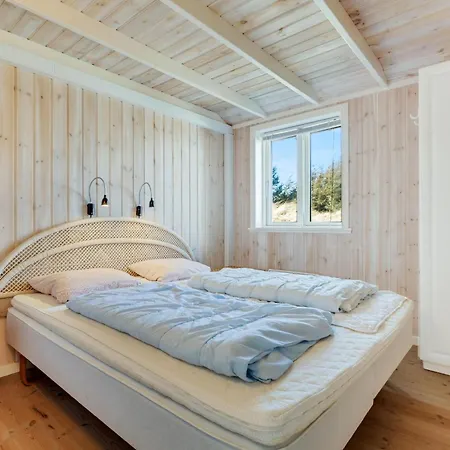 Atmosphere On Harritsvej *